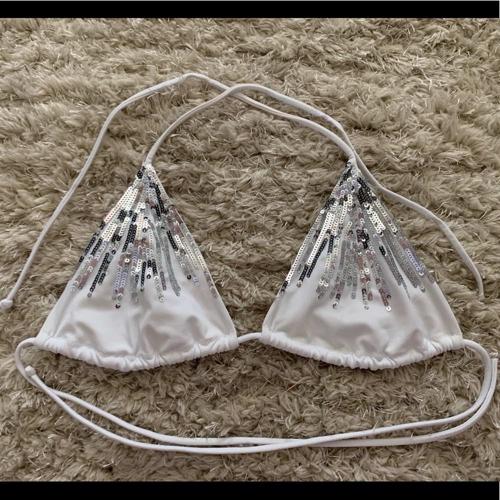 Victoria’s Secret Bikini Top